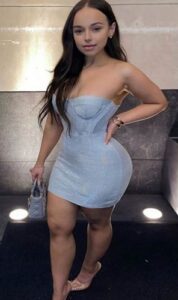 Mersin Sarışın Escort Selin 24 Yaşında — Mersin