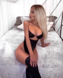 Mersin Sarışın Eda 25 Yaşında Bakımlı — Mersin